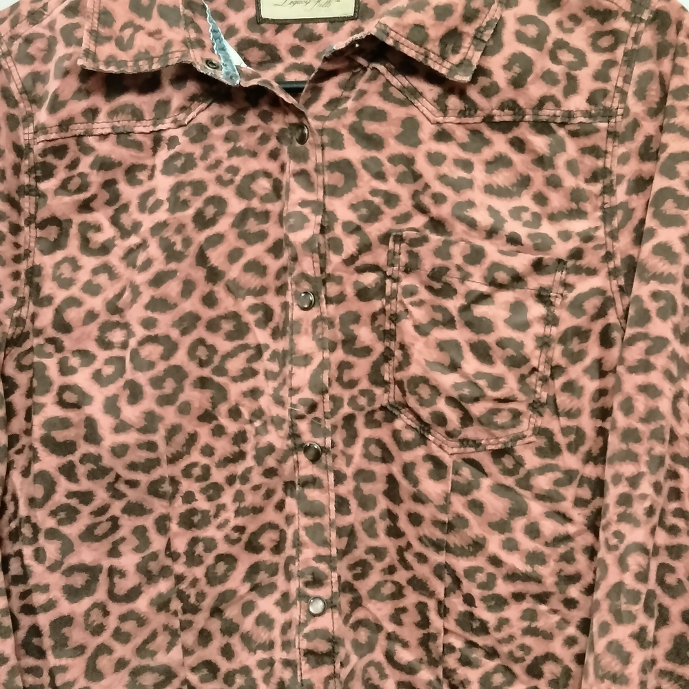 Blazer - Picture 2 of 2